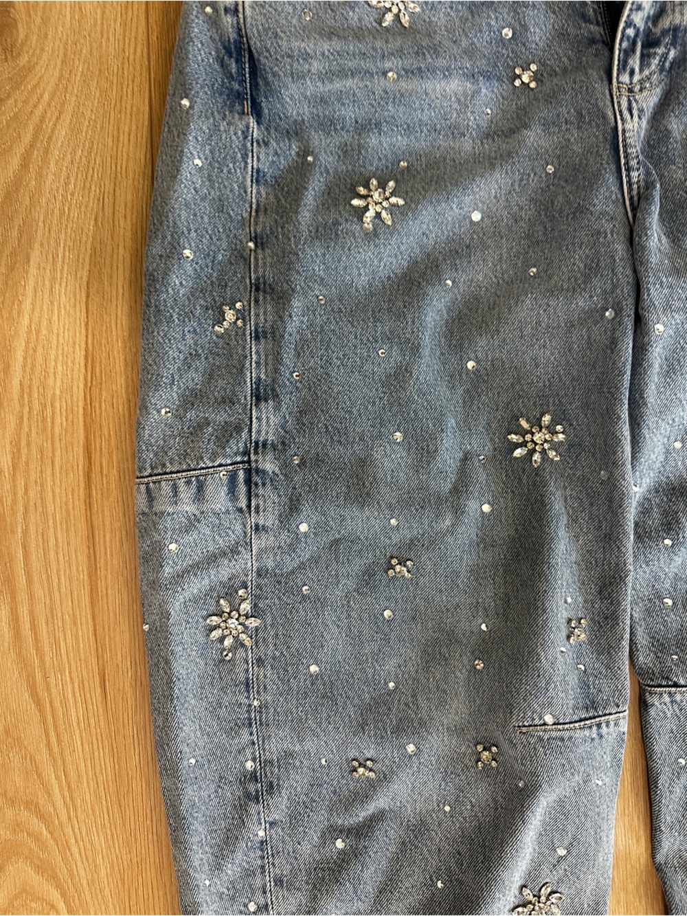 Charlie Flower Crystal High Waist Ankle Barrel Jeans - Picture 5 of 16